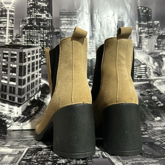 Steve Madden Ankle Boots - Picture 4 of 7